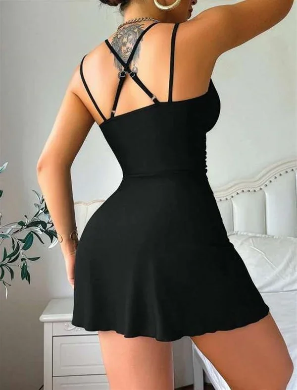 Özel Şık Tasarım Siyah Göğüs Dekolteli Yandan Bağlamalı Mini Club Elbisesi görsel 2