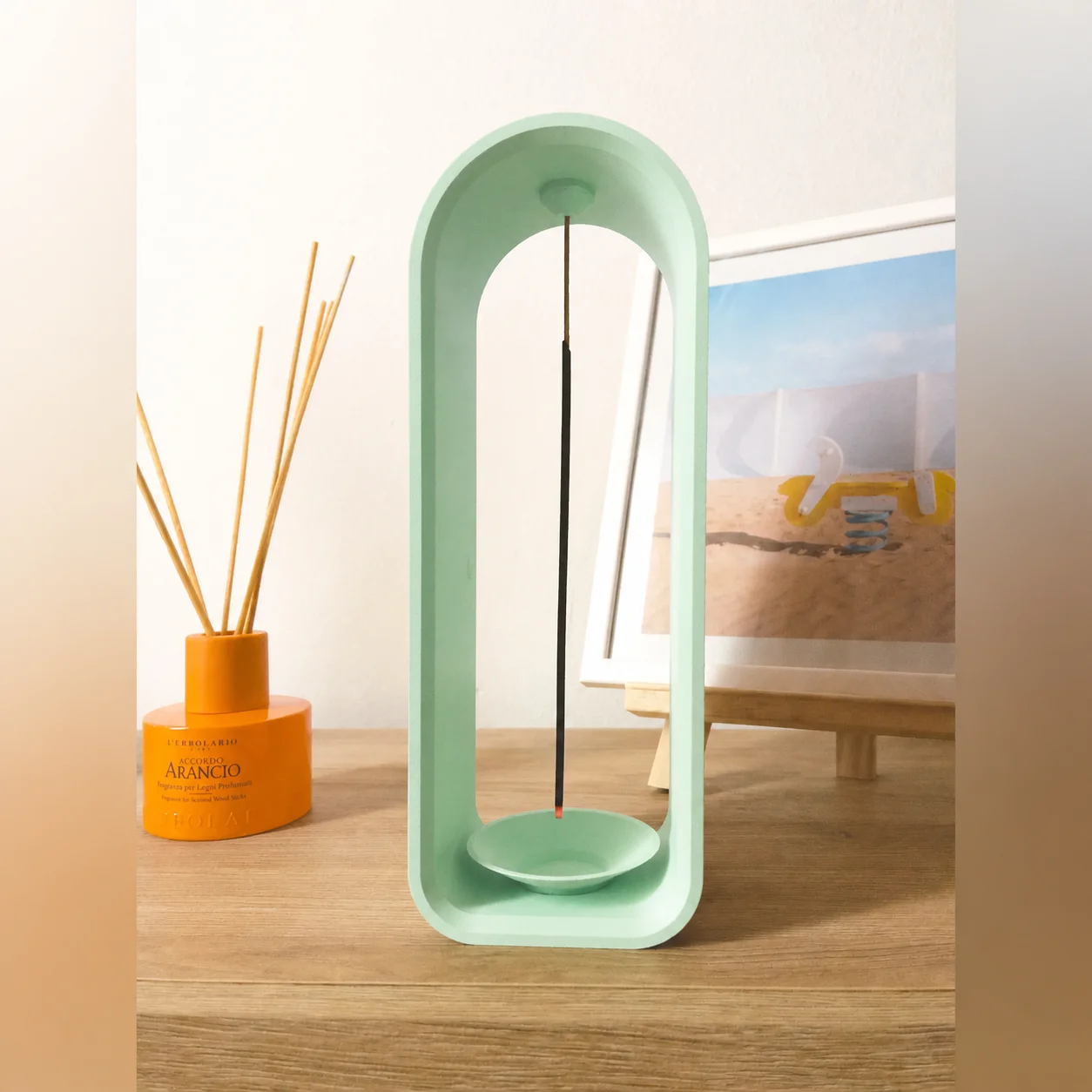 3D Baskı The Shrine Tütsülük - Modern Kemer Formlu Tütsü Tutucu-Mint görsel 3