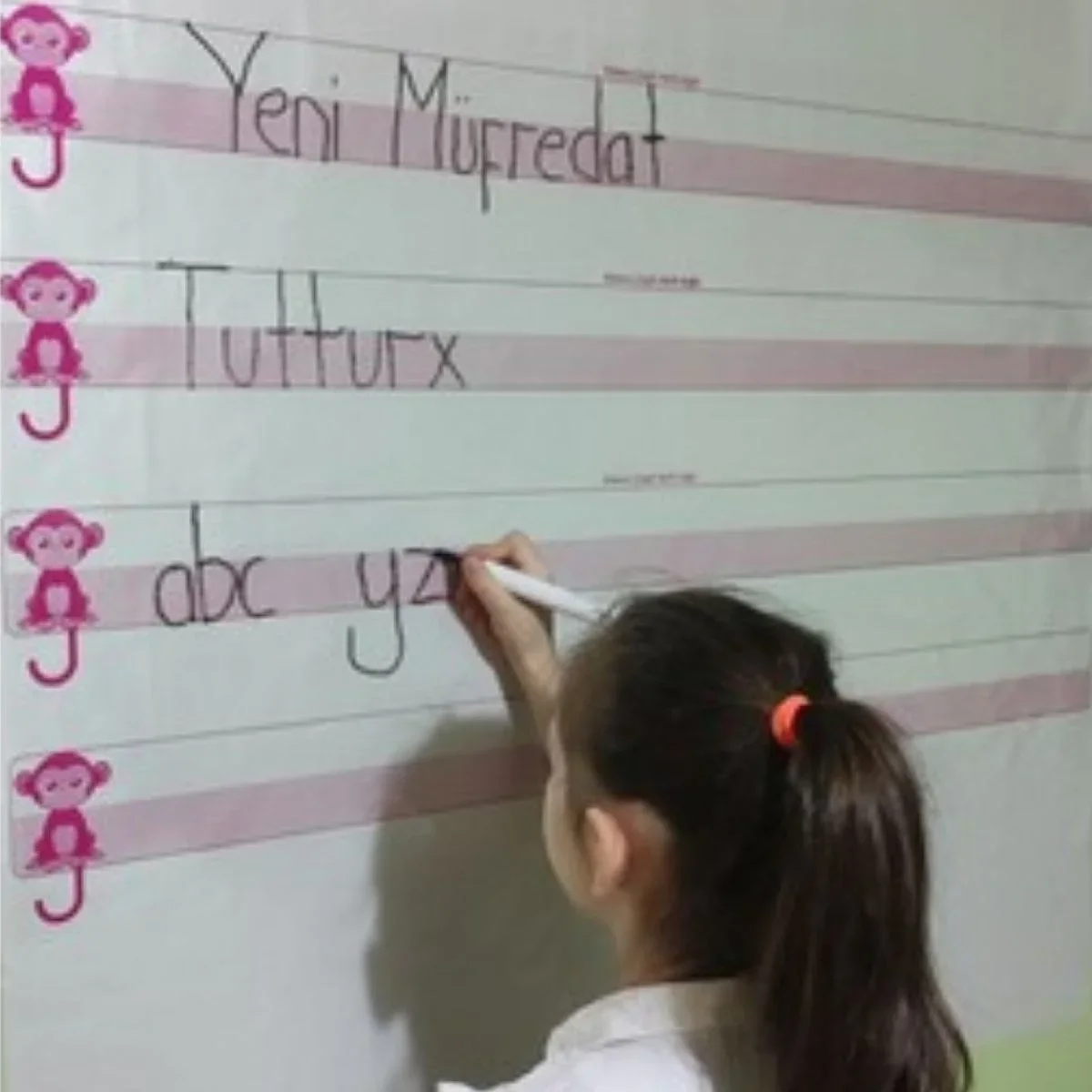 Kılavuz Çizgili Akıllı Kağıt Yazı Tahtası Duvarda İz Bırakmaz Statik Yeni Müfredata Uygun 100x56cm görsel 5