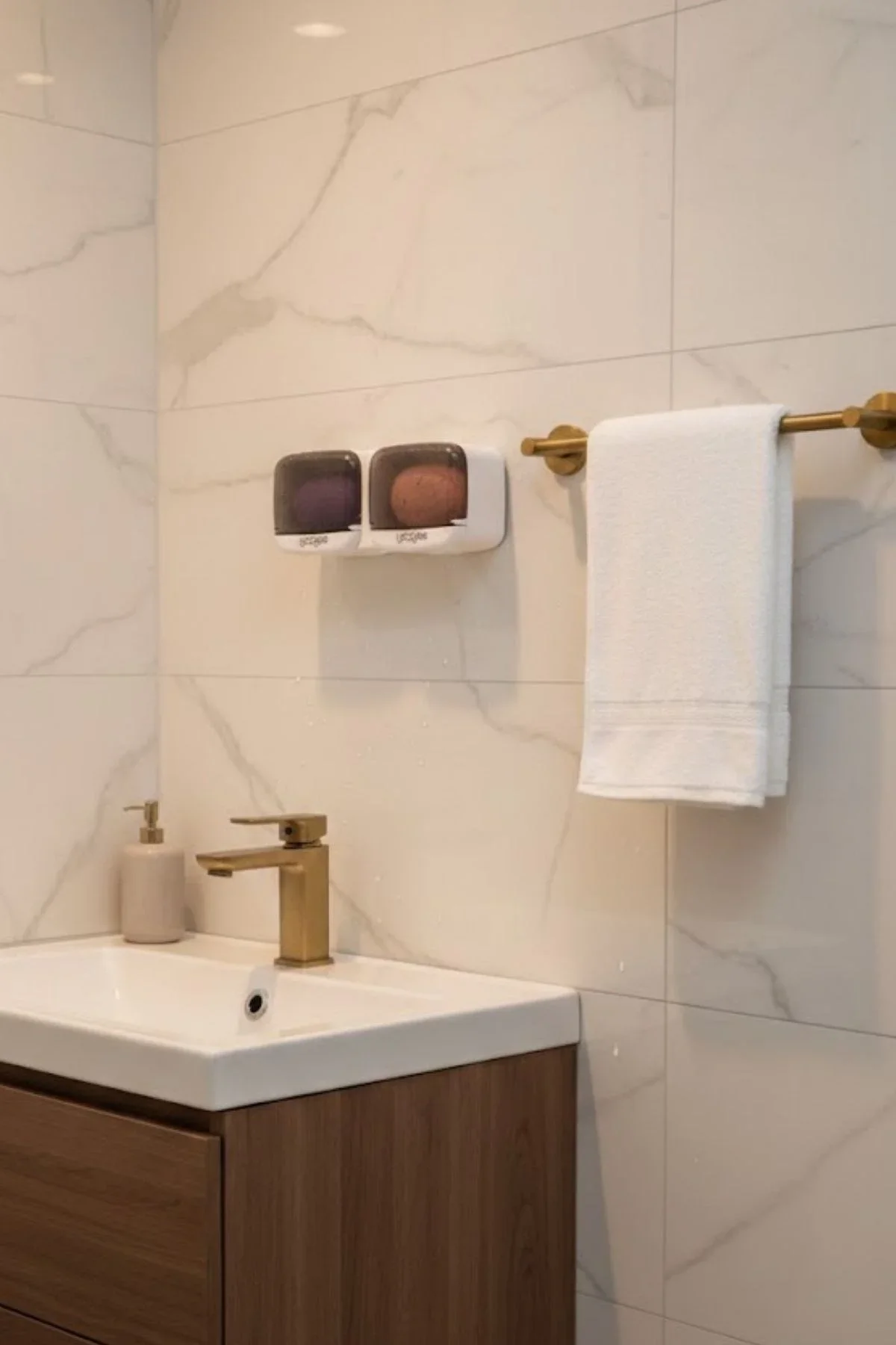 Duvara Monte İkili Kapaklı Plastik Katı Sabunluk Organizer – Banyo & Mutfak İçin Yapışkanlı Sabun Kutusu ve Düzenleyici görsel 8