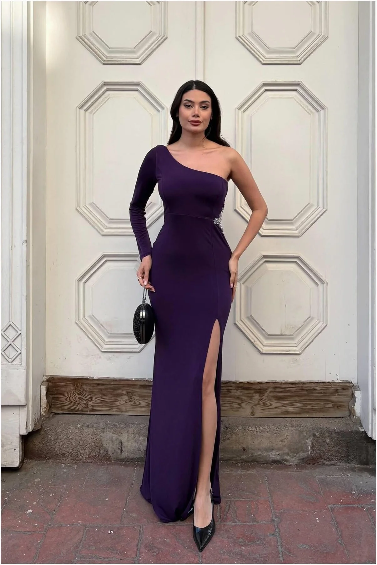Kadın Trend Model Simli Kumaş Asimetrik Yaka Drapeli Tek Kollu Elbise görsel 3