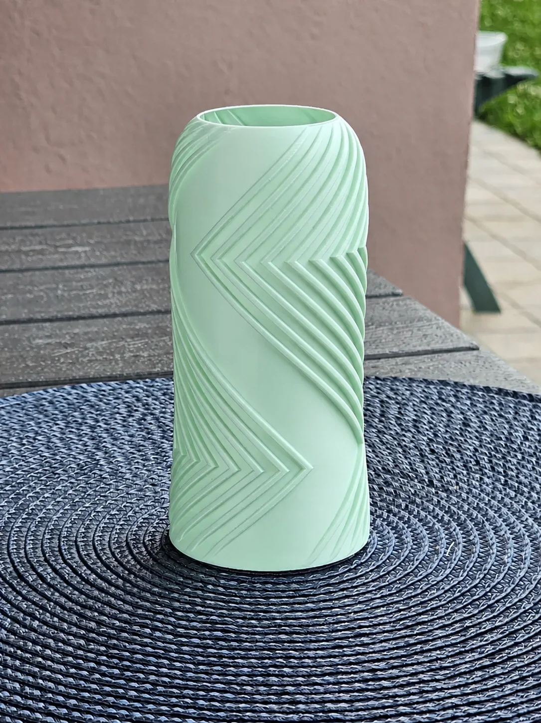 3D Baskı Vector Vazo - Geometrik Çizgili Dekoratif Vazo-Mint görsel 2