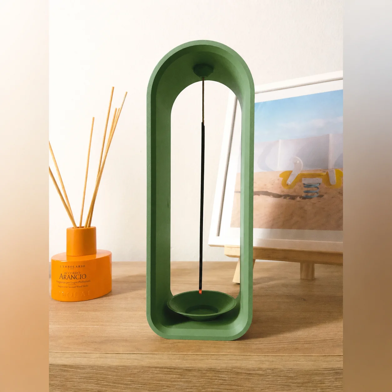 3D Baskı The Shrine Tütsülük - Modern Kemer Formlu Tütsü Tutucu-Yeşil görsel 3