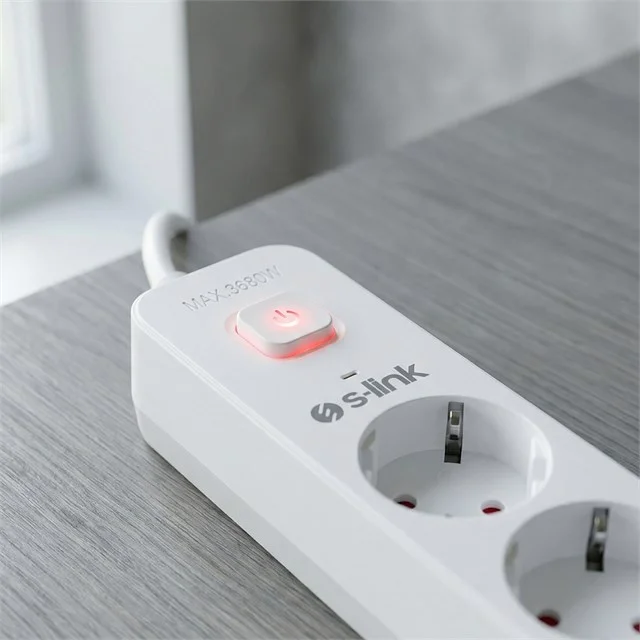 S-Link SPG501S 1.5 Metre Kablolu 750 Joule 1.5 Mm Anahtarlı 5’li Akım Korumalı Priz görsel 4