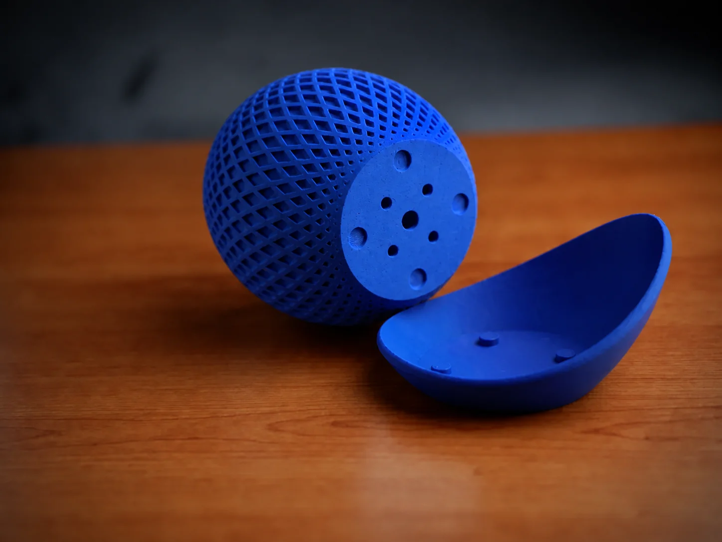 3D Baskı Küre Saksı - Kafes Dokulu İki Parçalı Dekoratif Saksı - Mavi-Mavi görsel 2