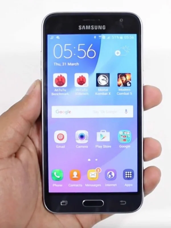 Samsung J3 Ekran Dokunmatik (Siyah) görsel 3