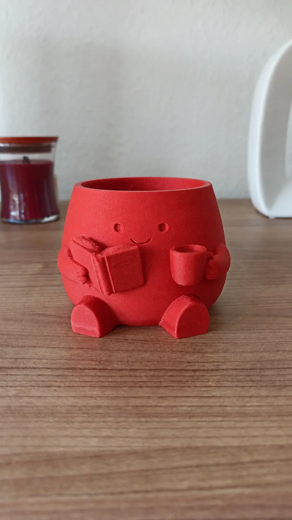 3D Baskı Kitap Okuyan Saksı - Kupa Tutan Sevimli Saksı-Kırmızı görsel 2