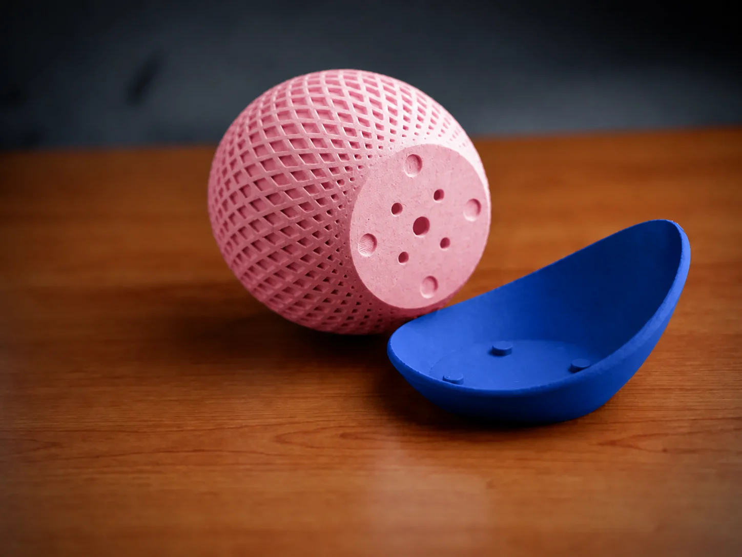 3D Baskı Küre Saksı - Kafes Dokulu İki Parçalı Dekoratif Saksı - Pembe-Mavi görsel 2