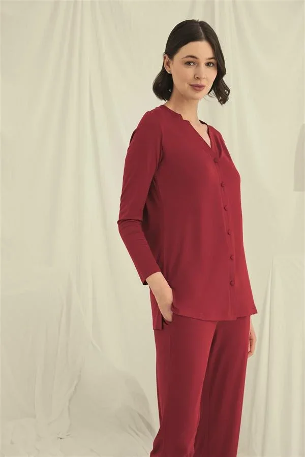 Uzun Kollu Boydan Düğmeli V Yaka Pijama Takımı görseli