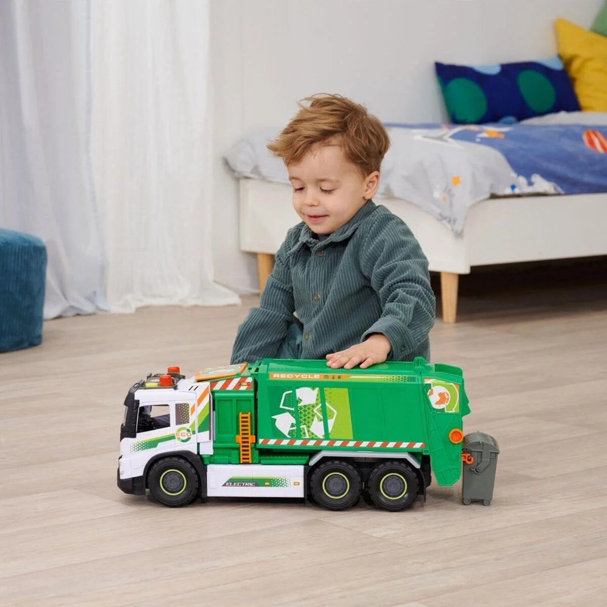 203749040 Giant Garbage Truck görsel 6