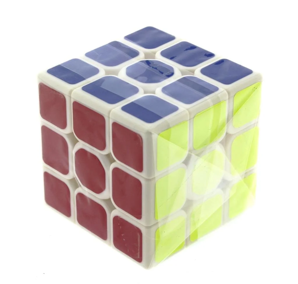 Beyaz Zemin Üzeri Renkli Zeka Küpü 3X3X3-5,5 cm (adet fiyatıdır) görsel 3