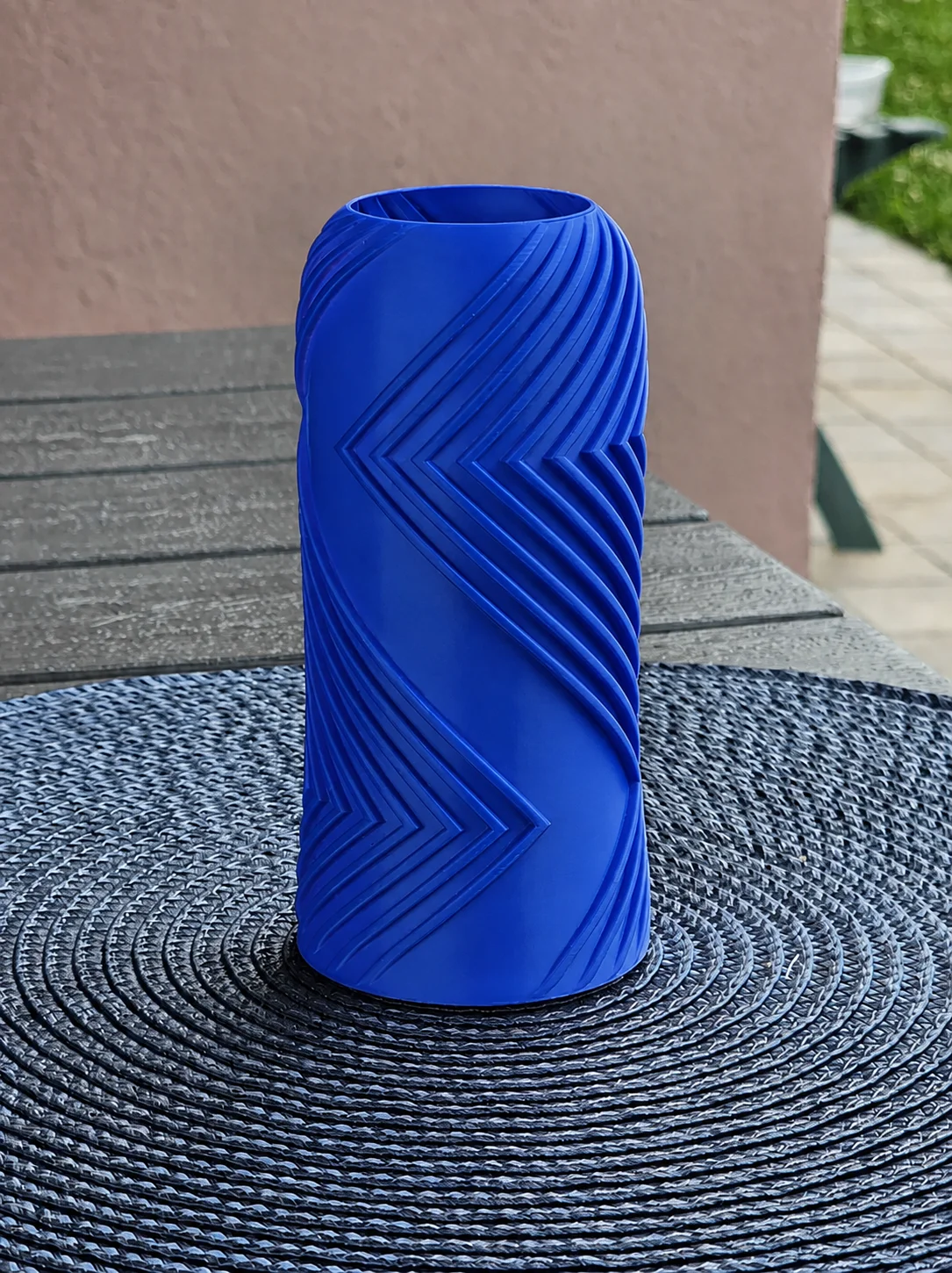 3D Baskı Vector Vazo - Geometrik Çizgili Dekoratif Vazo-Mavi görsel 2