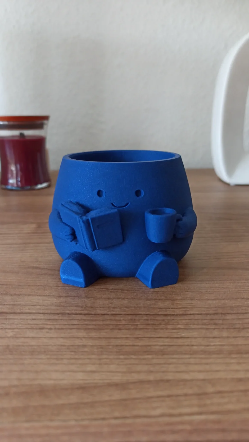 3D Baskı Kitap Okuyan Saksı - Kupa Tutan Sevimli Saksı-Mavi görsel 2