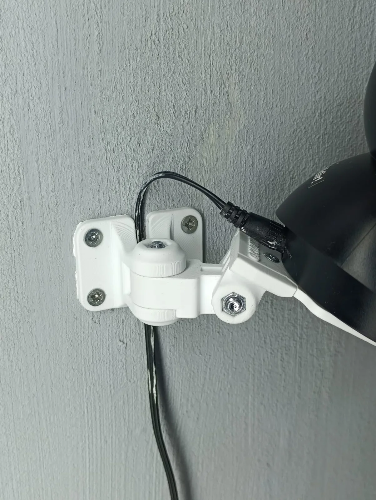 Duvar Montaj Aparatı – Tp-Link Tapo 2K WiFi Güvenlik Kamerası C200 / C210 / C211 Uyumlu (Kamera Dahil Değildir) görsel 6