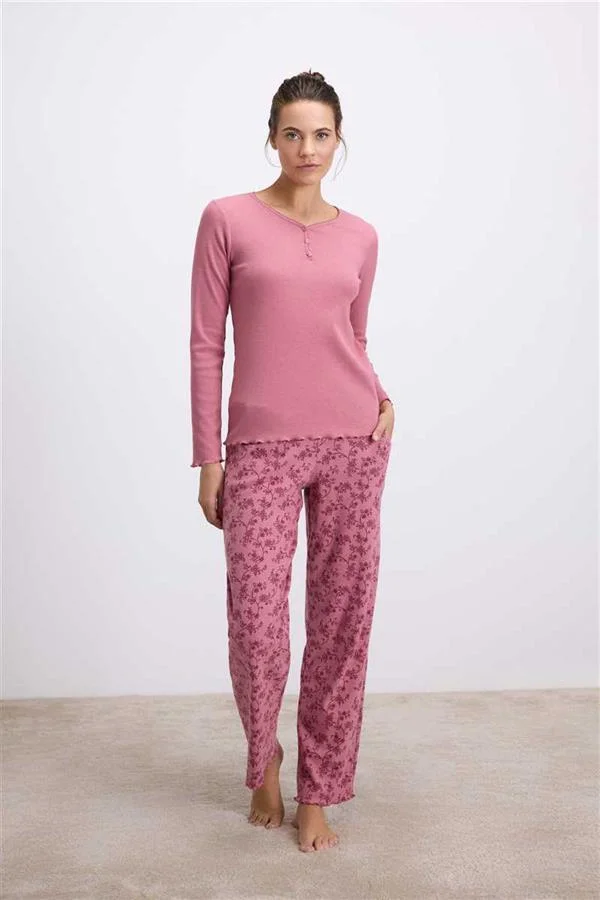 Uzun Kollu T-Shirt ve Desenli Pantolon Pijama Takımı