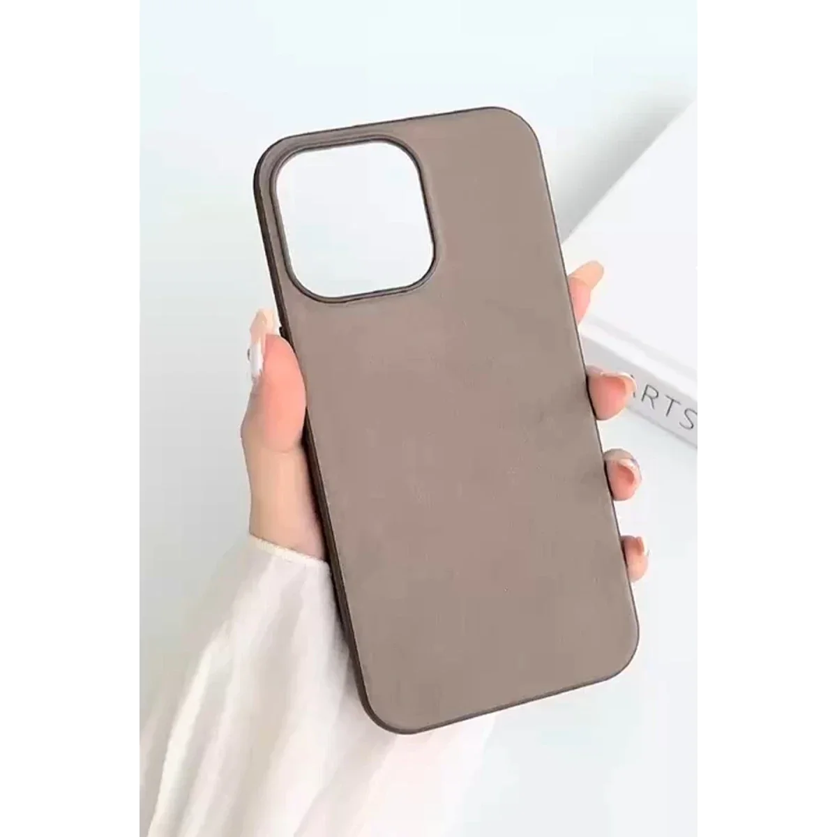 Apple iPhone 15 Pro Max Kılıf Karen Magsafe Kapak - Kahverengi görsel 2