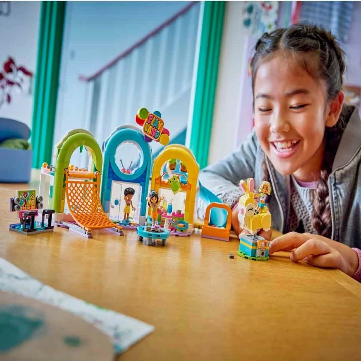 42686 Lego Friends Kapalı Eğlence Parkı 668 parça +7 yaş görsel 6