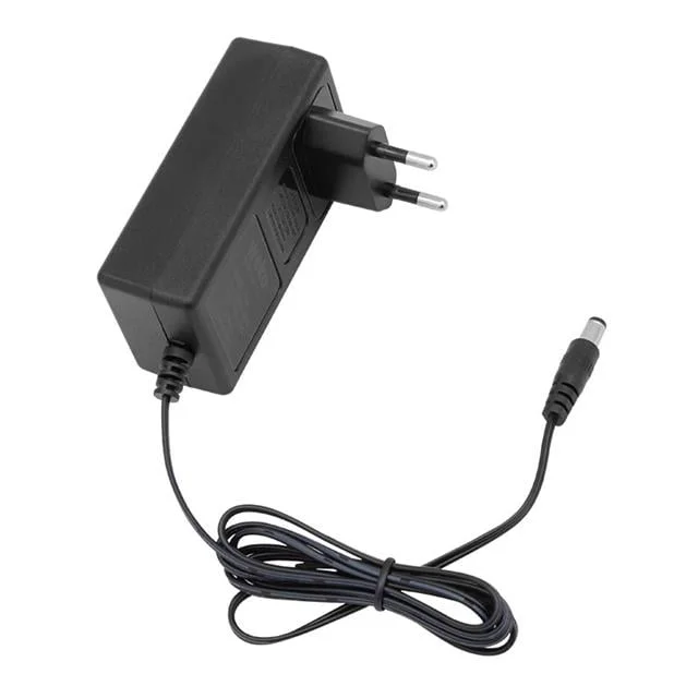 Weko 7.8 Volt - 1 Amper Priz Tip Adaptör 5.5*2.5 Uç görsel 3