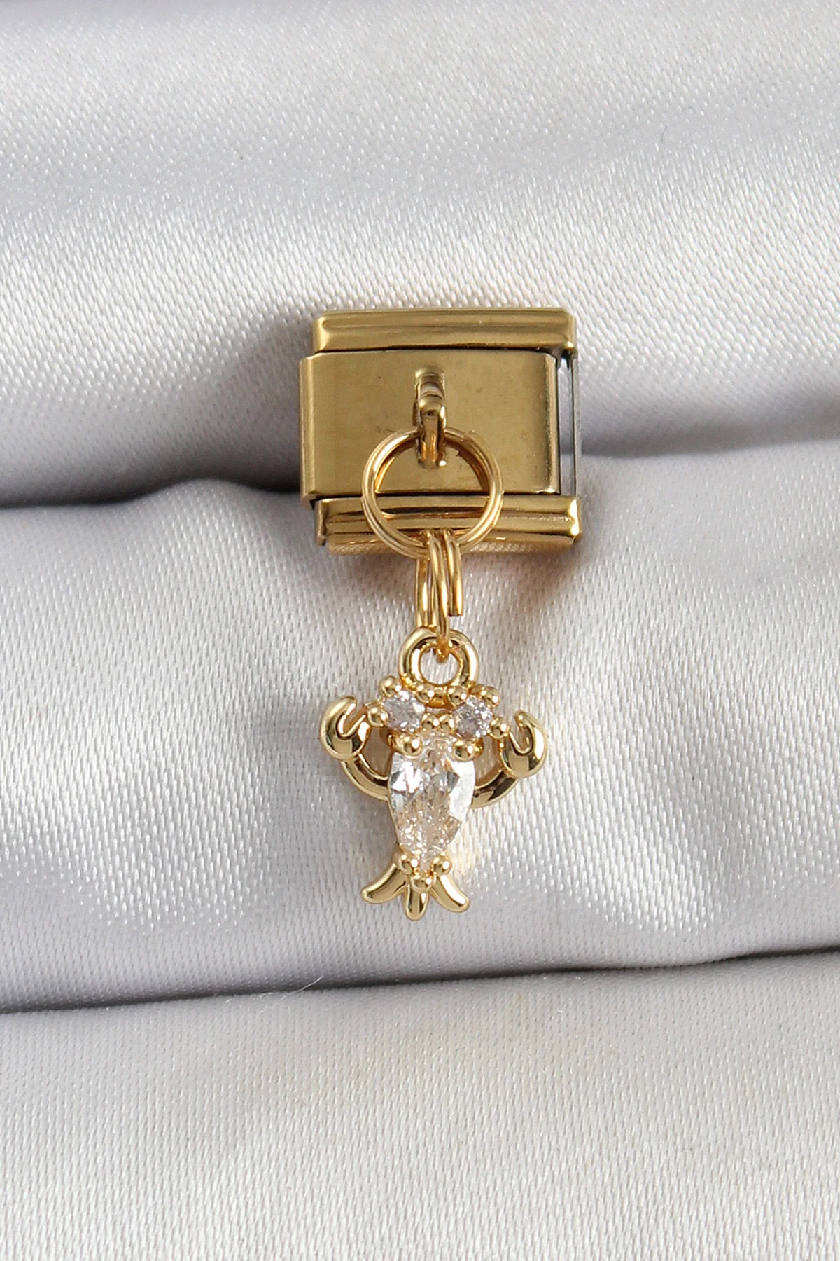 316L Çelik Sallantılı Zirkon Taşlı Yengeç Model Gold Renk Nonation Charm