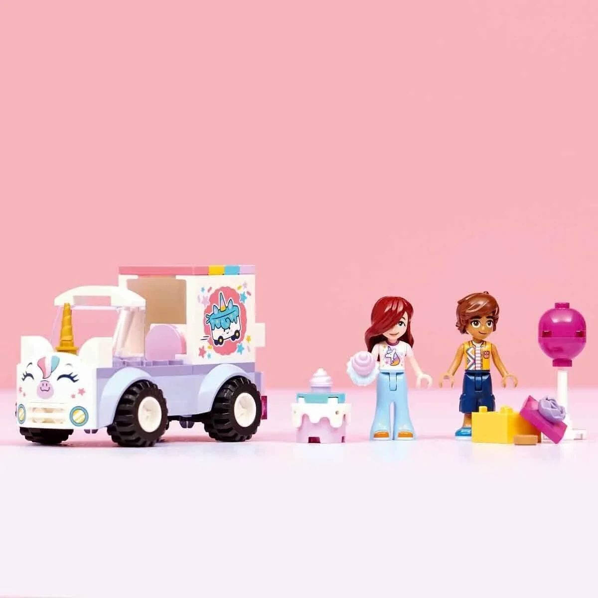 42675 Lego Friends Unicorn Pasta Dağıtım Aracı 67 parça +4 yaş görsel 5