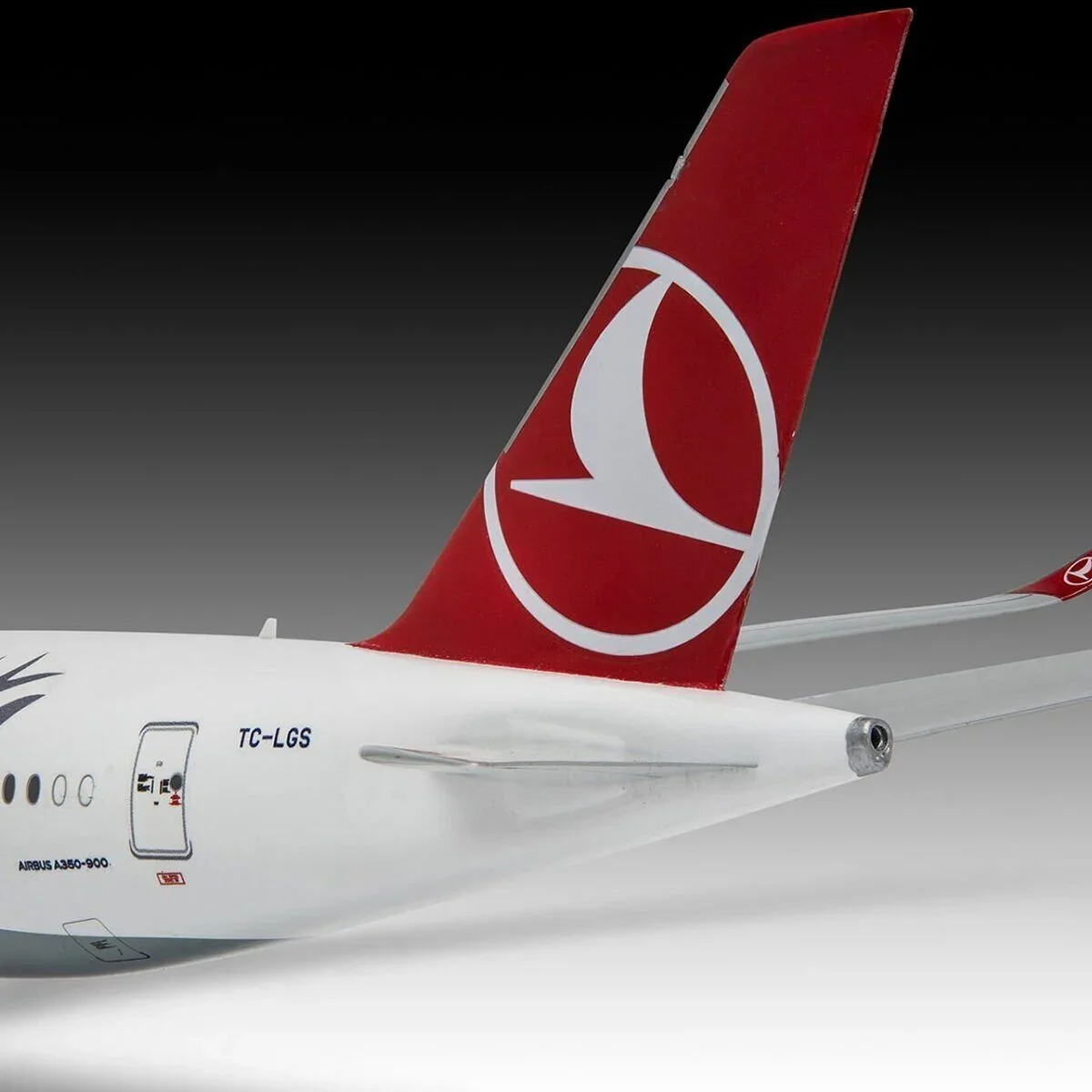 3773 Revell - Turkish Airlines Airbus A350-900 Maket Kiti görsel 4
