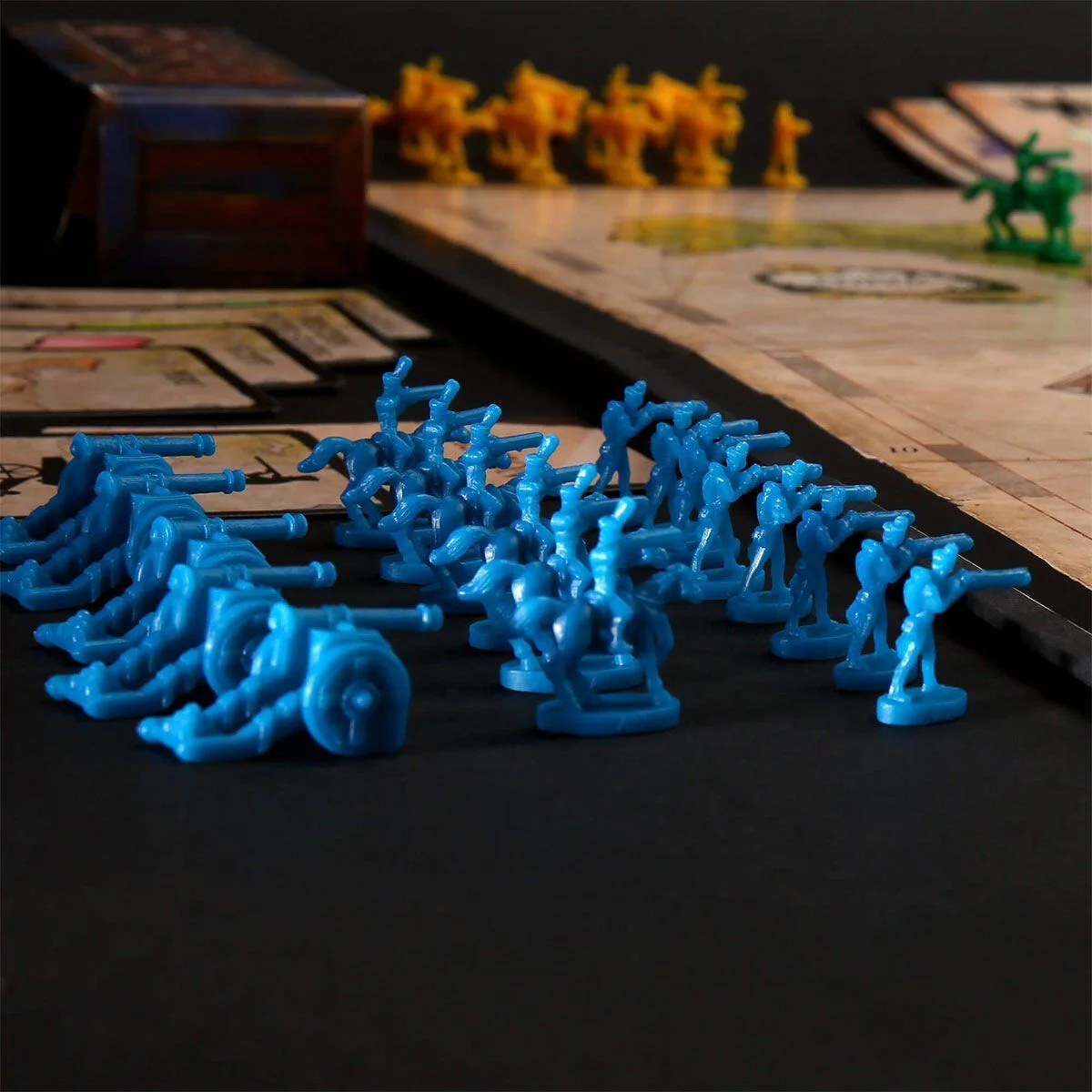 B7404 Hasbro Gaming - Risk +10 yaş görsel 3