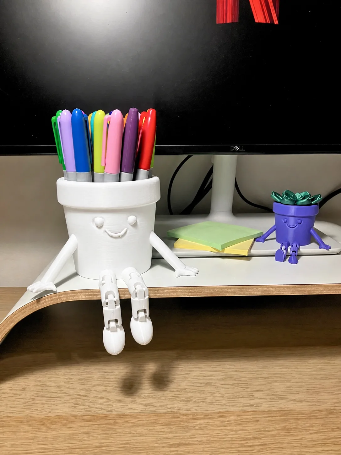 3D Baskı Hareketli Gülen Kalemlik - Eklemli Masaüstü Organizer - Beyaz