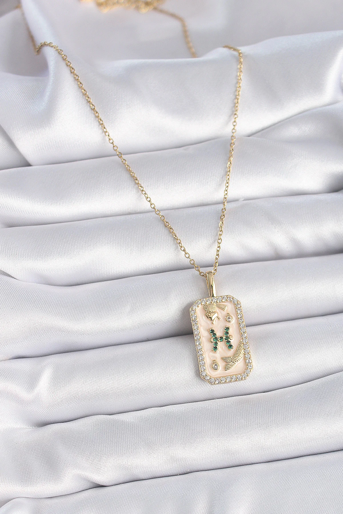 316L Çelik Gold Renk Zincir Balık Burcu Zirkon Taşlı Kadın Kolye görsel 2