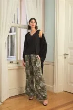 Çiçek Yaprak ve Etnik Desenli Dantelli 3’lü Pijama Takımı - Görsel 10