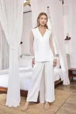 Dantelli ve Tüllü Uzun Kollu Önü Düğmeli Saten Pijama Takımı - Görsel 5