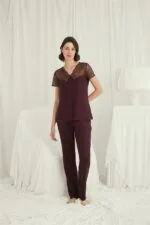 Kısa Kollu ve Dantelli V Yaka Pijama Takımı - Görsel 2