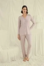 Uzun Kollu Boydan Düğmeli V Yaka Pijama Takımı