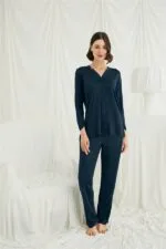 Uzun Kollu Boydan Düğmeli V Yaka Pijama Takımı