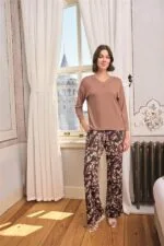 Yaprak Desenli Dantelli V Yaka Büyük Beden Pijama Takımı - Görsel 6